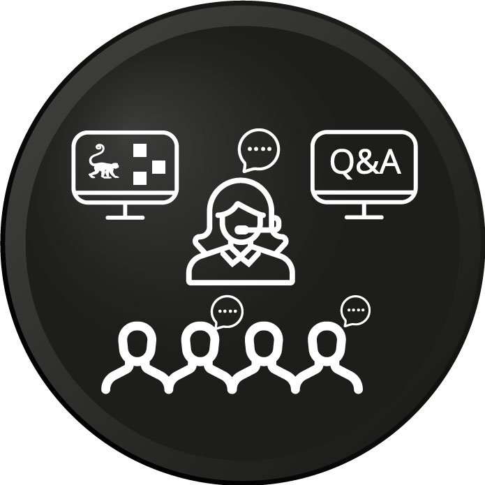 Rundes Icon mit Bildschirmen, Lehrer und Schülern symbolisch für unser Coaching.